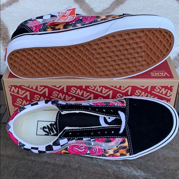 VANS OLD SKOOL ROSE Animalchck True White WMNS - Picture 3 of 16